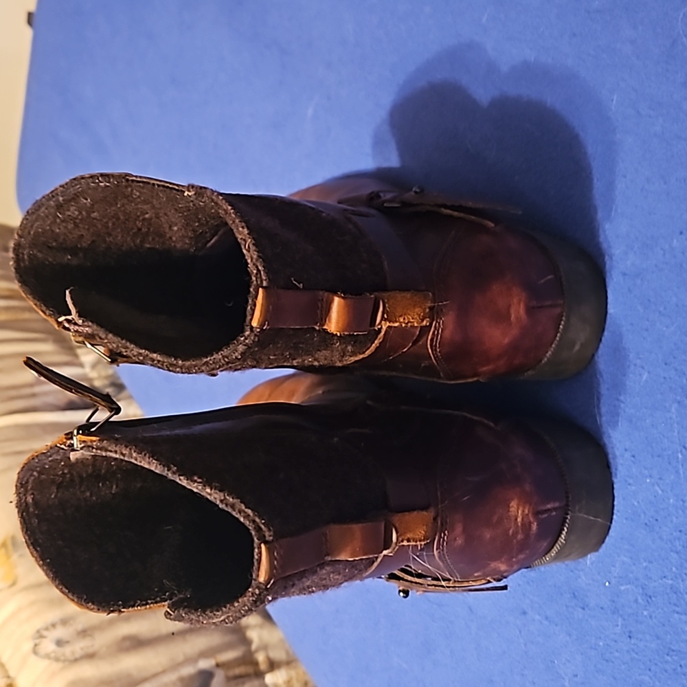 Teva De LA Vina Leather Boots - Picture 3 of 8